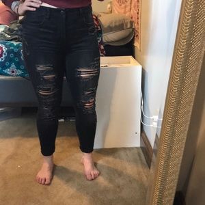 Faded black destroyed high rise jegging